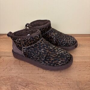 UGG Classic Ultra Mini Caspian Genuine Calf Hair Bootie Burnt Cedar Women Size 8